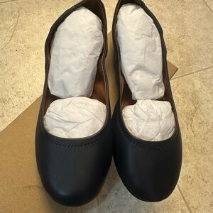 Lucky Brand Women's Emmie Ballet Flat American Navy size 9 1/2